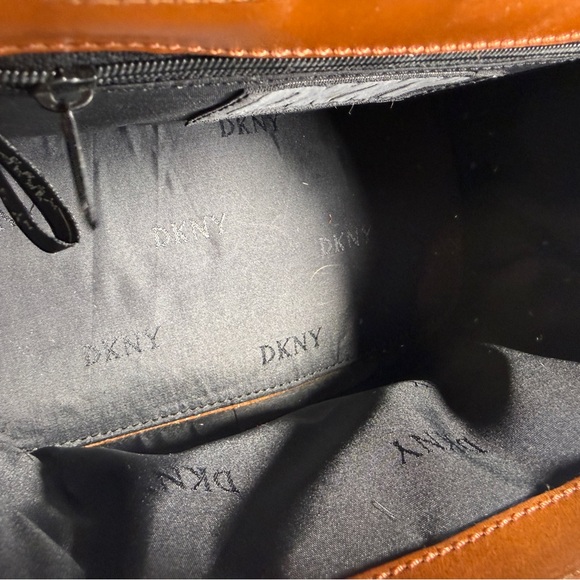 Donna Karan Tan Woven Crossbody Bag - Picture 11 of 11